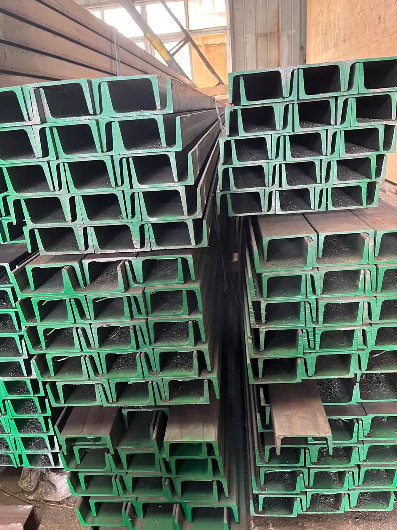 爱民幕墙槽钢插芯